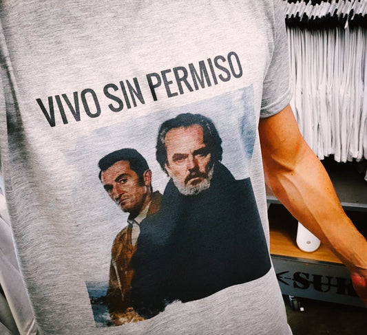 Vivo sin permiso